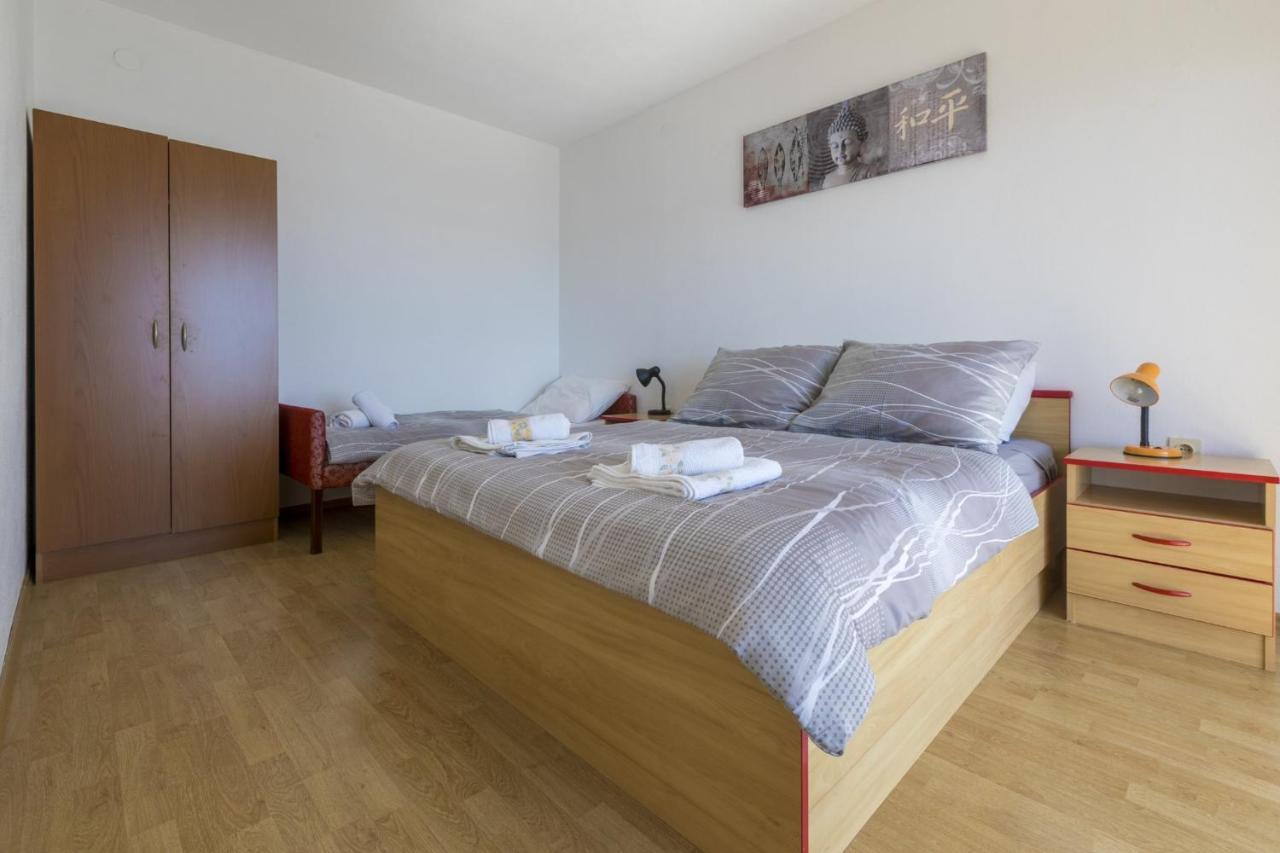 Kostrencic Lägenhet Crikvenica Exteriör bild